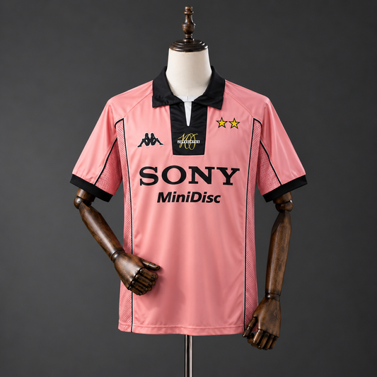 Juventus 97/98 Away Kit - Retro