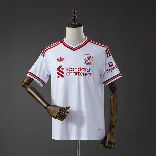 Liverpool 26/27 Kit