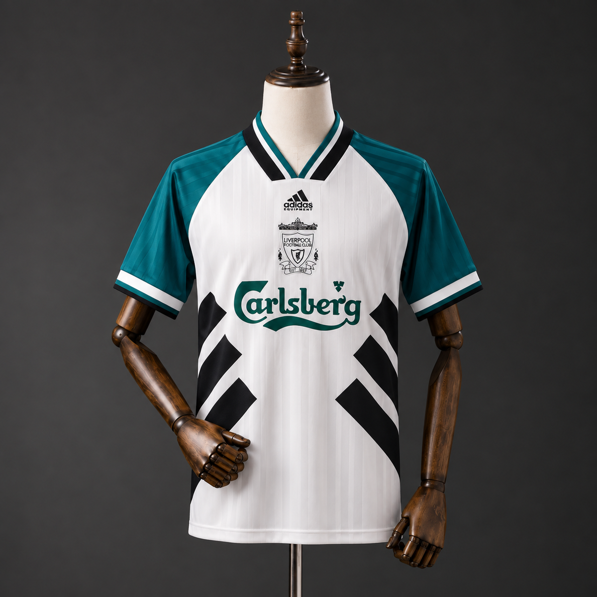 Liverpool 93/95 Away Kit - Retro